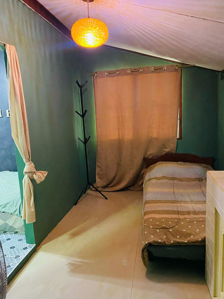 บ้านพักหลังใหญ่ - ห้องโถง